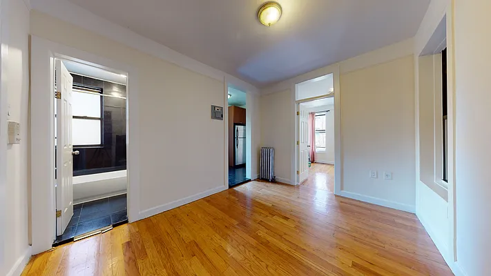 Rented by Bond New York | media 17