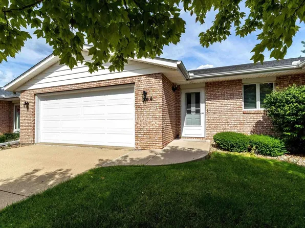 944 S Iowa St #2, Geneseo, IL 61254