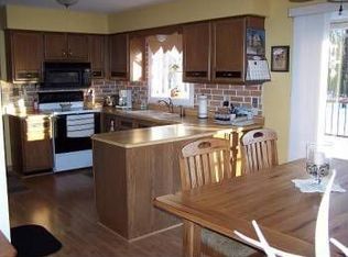 S18W37169 Henry St, Dousman, WI 53118