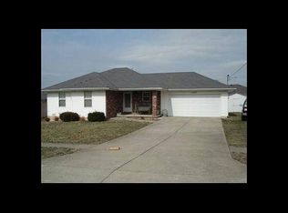 1777 W Farm Road 102, Springfield, MO 65803
