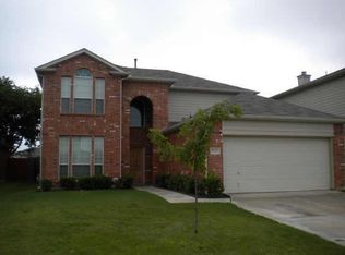 8605 Stonewall Ct, Fort Worth, TX 76123
