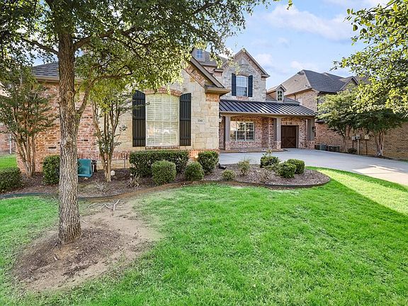 4th image of 1341 Terrace Dr
