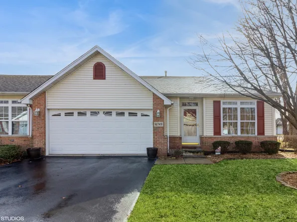 16749 S Sunset Ridge Ct, Lockport, IL 60441