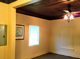 6322 Pine Dr, Lake Worth, FL 33462