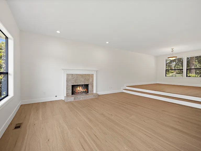 24314 135th Ave SE — Photo 3