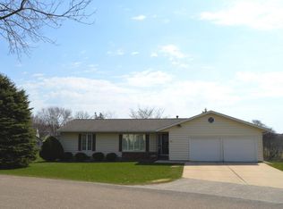 44 Library Ln SW, Chatfield, MN 55923