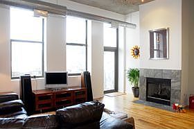 2nd image of 758 N Larrabee St APT 623