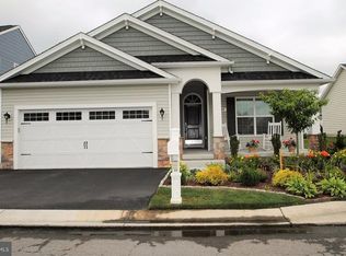 44 Fairmont Ln, Dover, DE 19904