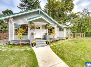 529 E 6th St, Port Angeles, WA