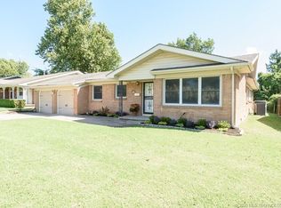 3779 S Yale Ave, Tulsa, OK 74135