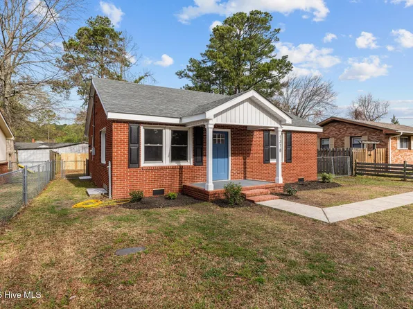 1318 Stallings Parkway, New Bern, NC 28562
