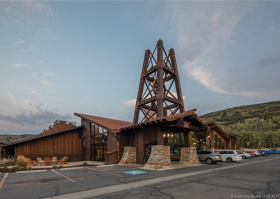1st image of 2235 Sidewinder Dr #411