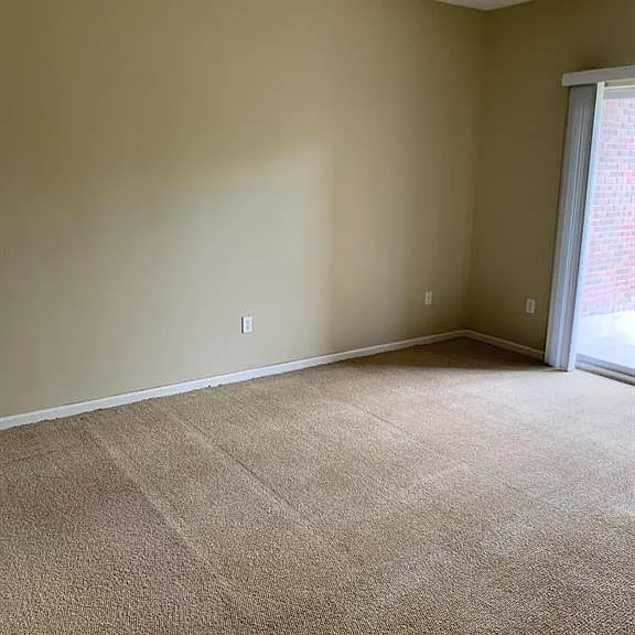 16769 Carriage Way — Photo 6