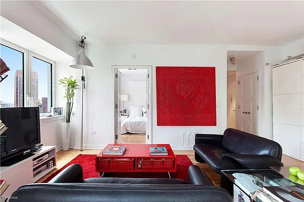 Rented by Corcoran | media 11