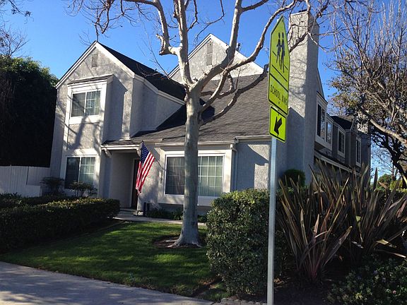 3rd image of 1301 Johnson Dr