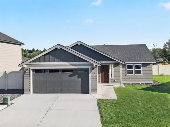 2016 N Oak Road, Moses Lake, WA 98837