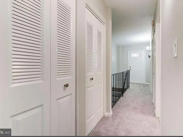 937 S Rolfe St #A — Photo 2