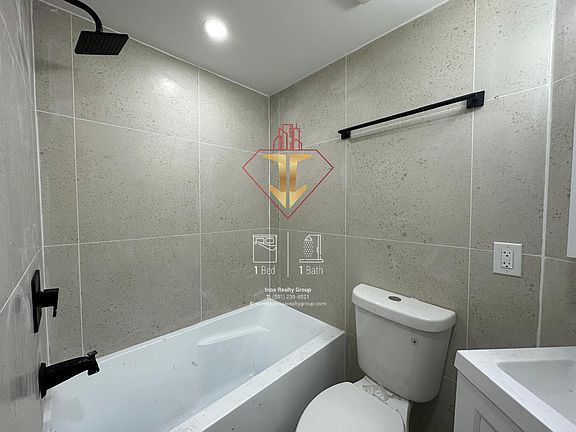 5th image of 594 Westside Ave #4