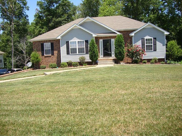 1st image of 3401 N Henderson Way