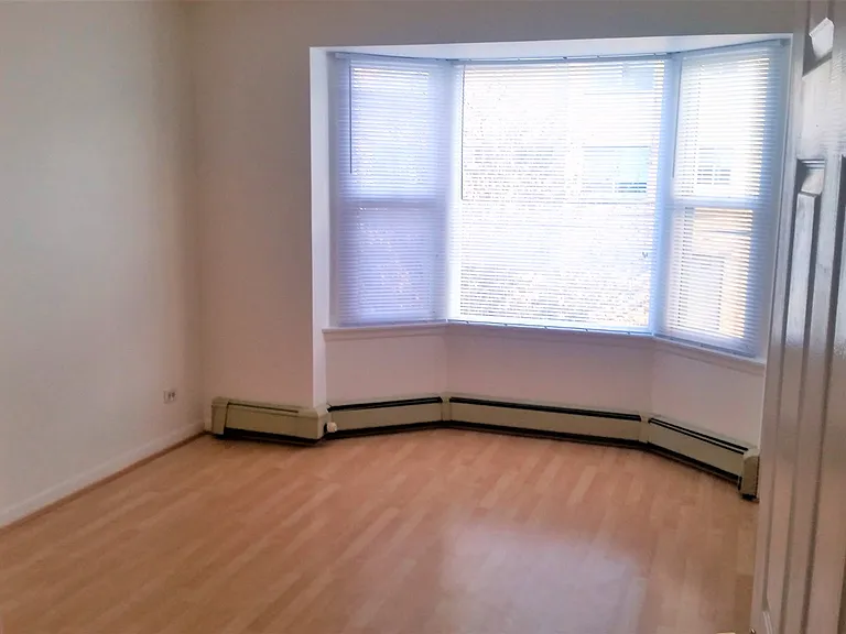 8232 Niles Center Rd #204 — Photo 1