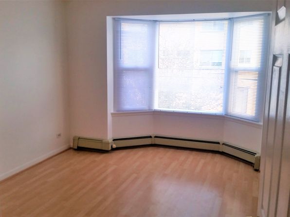 8232 Niles Center Rd APT 204