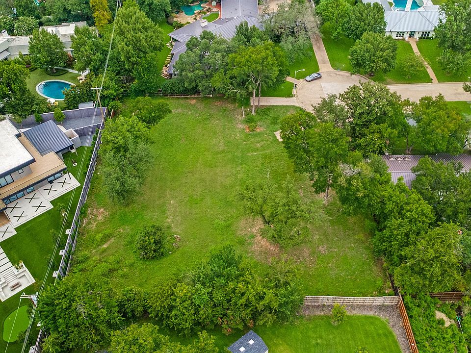 1st image of 5006 Pebblebrook Dr