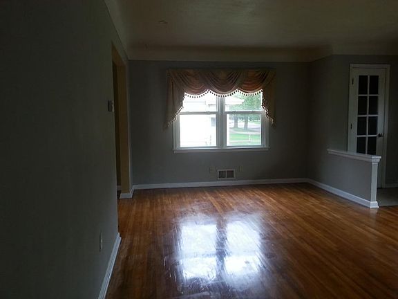 5th image of 1377 Ames Ave