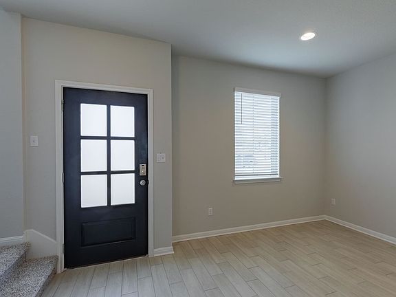 3rd image of 2024 Pecan Island Dr