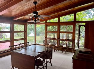 2039 2nd St, Onekama, MI 49675