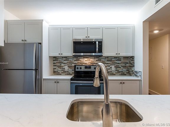 3rd image of 12501 SW 14th St APT 208R