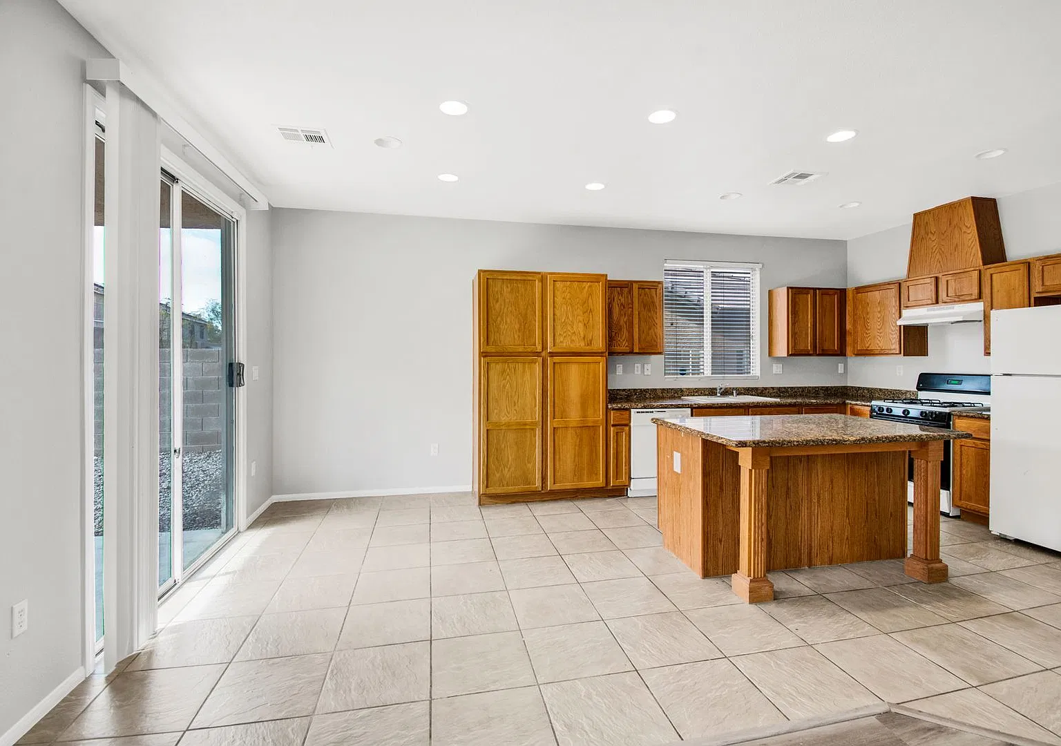 Spacious Five-Bedroom Henderson Home with Upgrades, Pets Welcome! — Photo 4
