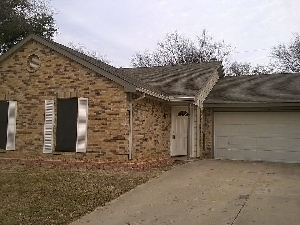 1st image of 5519 Heathercrest Dr