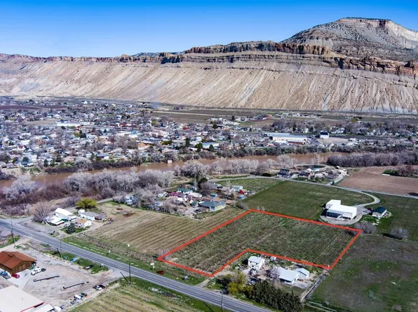 3812 G Rd, Palisade, CO 81526