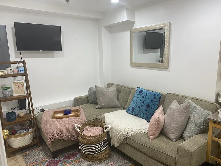 5 Wiget St #1 — Photo 3