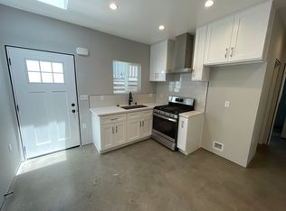 1883 Colonia Pl #1/2, Camarillo, CA 93010