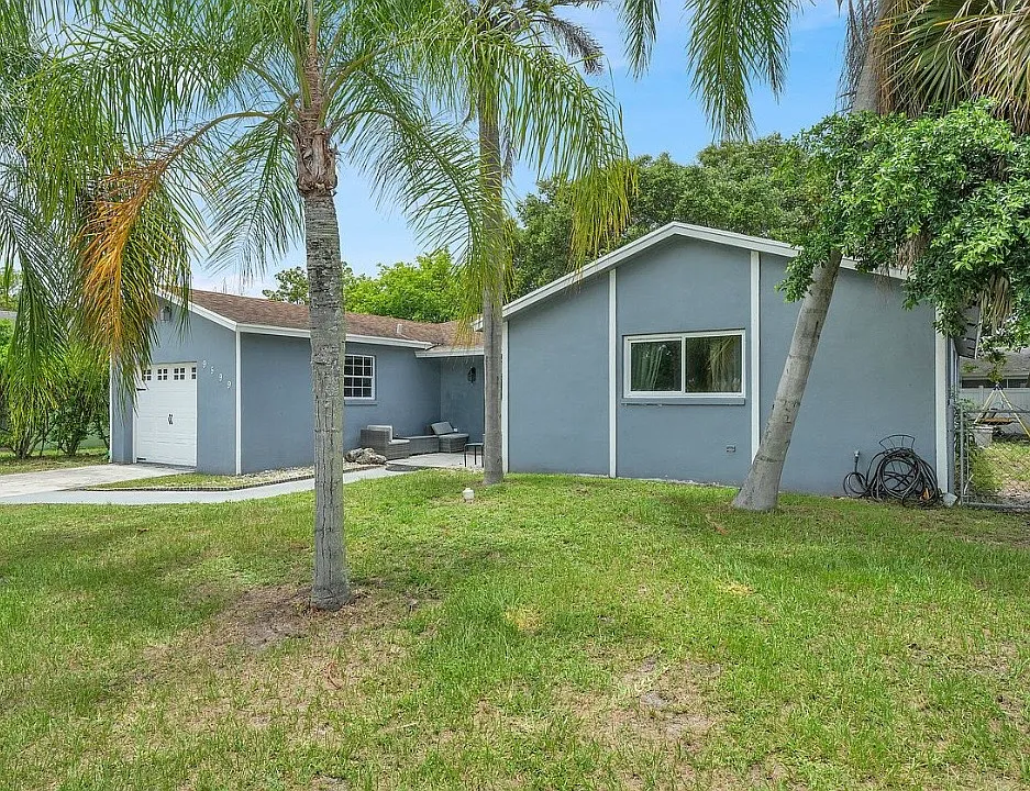 9599 SW 13th Pl