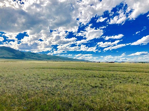 4th image of Valley Drive Acres #20.55