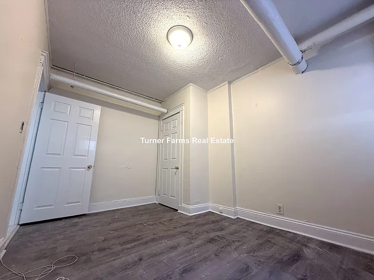 524 Cambridge St #1F — Photo 16