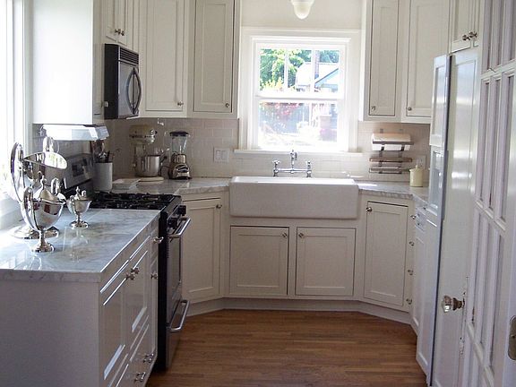 Remodeled classic kitchen