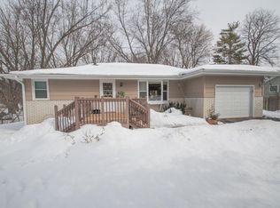 6506 Annapolis Ln N, Maple Grove, MN 55311