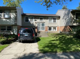 21538 Peterson Ave, Sauk Village, IL