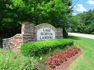 140 Lake Horton Landing Dr, Fayetteville, GA 30215
