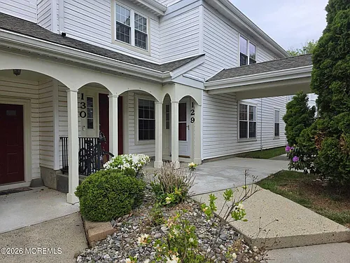 129 Tulip Ln Photo 1