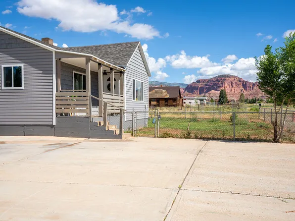 83 N 200 W #W, Torrey, UT 84775
