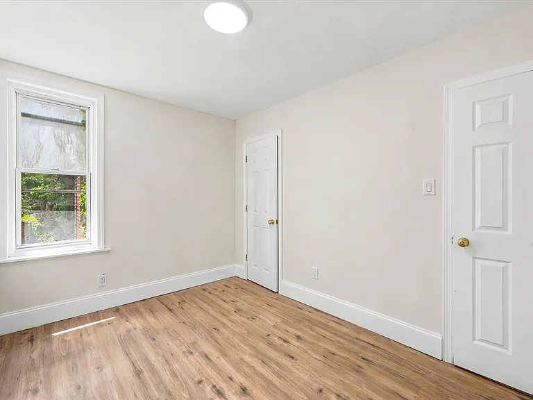 1712 S 55th St — Photo 7