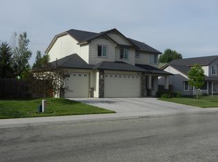 225 W Indian Rocks St, Meridian, ID 83646