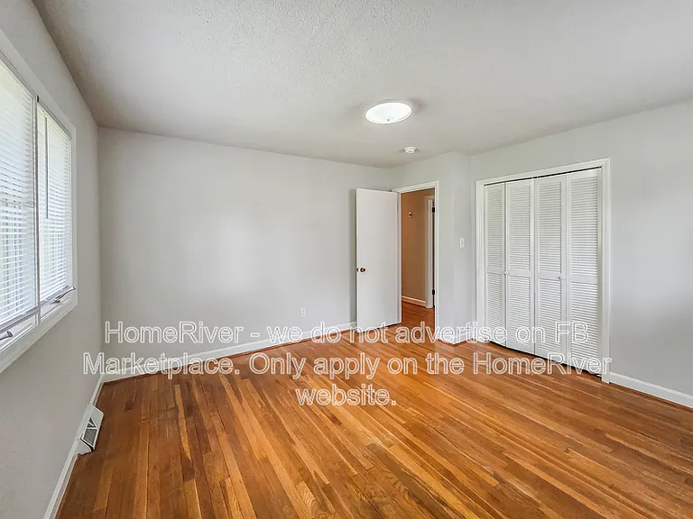 3002 Club Dr — Photo 16