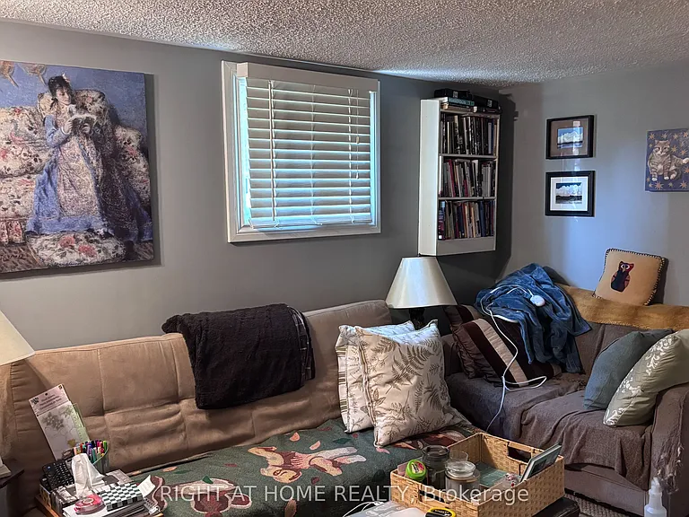 292 Farewell St #LOWER — Photo 7