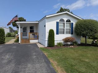 2713 W Park Ln, Erie, PA 16506