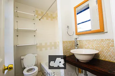 Rented by Jonis Realty